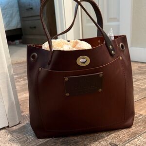 Elegant Brown Leather Tote Bag